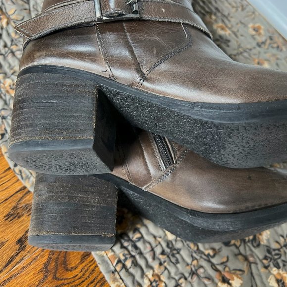 Report Women’s Boot – Size 8.5 - Picture 6 of 6